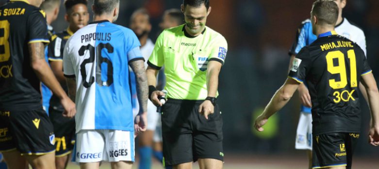 apollon limassol-apoel-prognostika-stoixima-cyprus 1st league